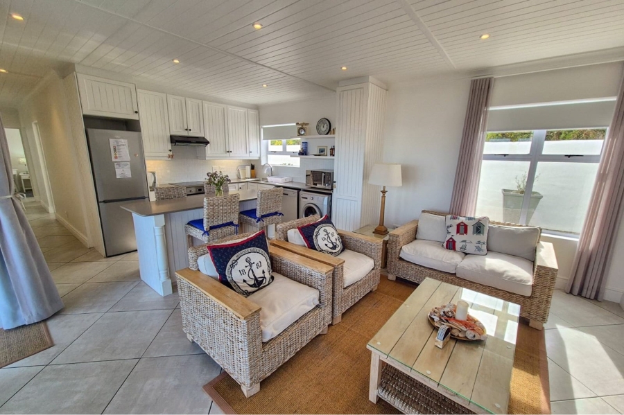 4 Bedroom Property for Sale in Oceanview Heights Western Cape